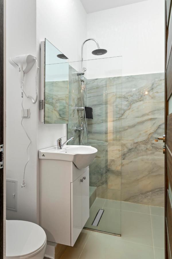 Apartment Selari